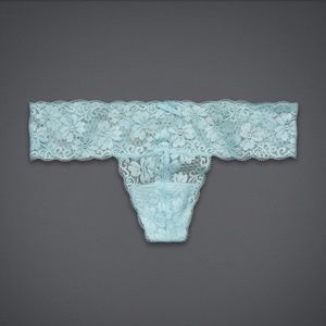 Gilly Hicks Shine Lace Thong Undies Light Blue XS/S